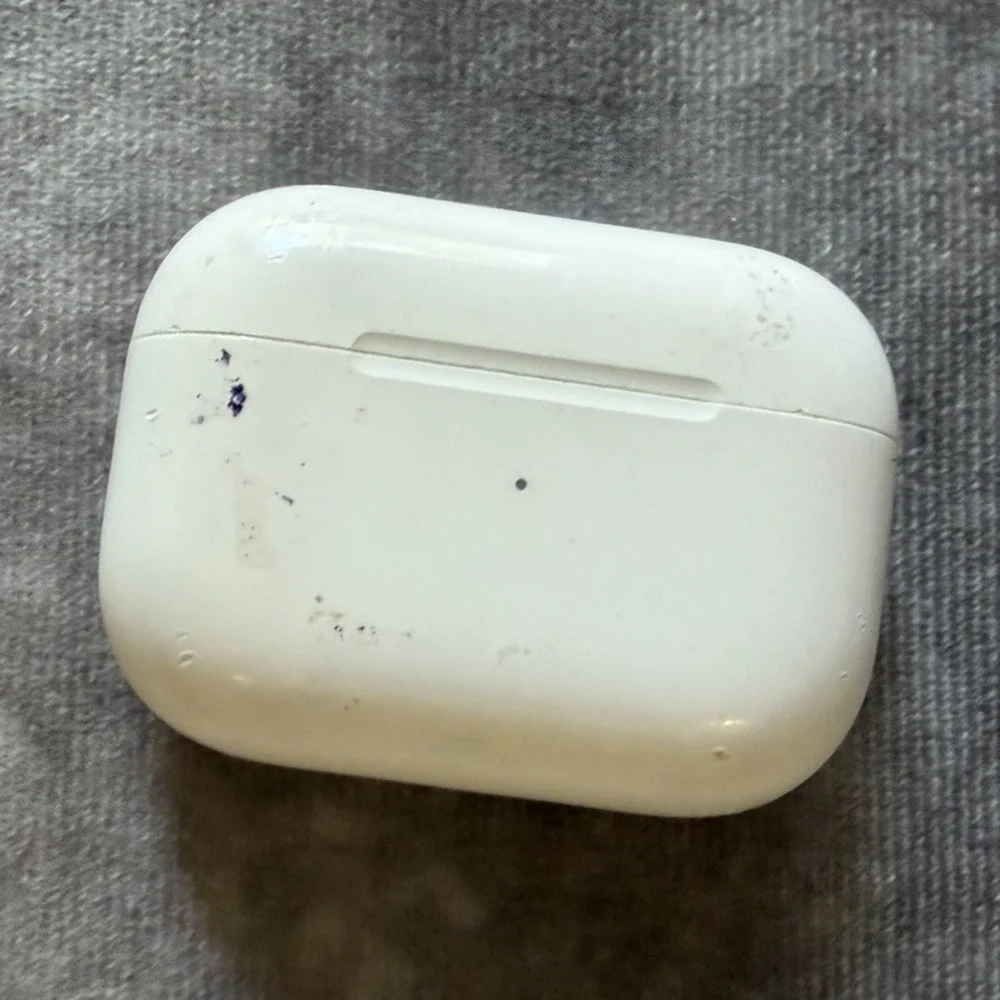 Apple AirPods Pro Wireless Earbuds Charging Case Only, USB-C, White